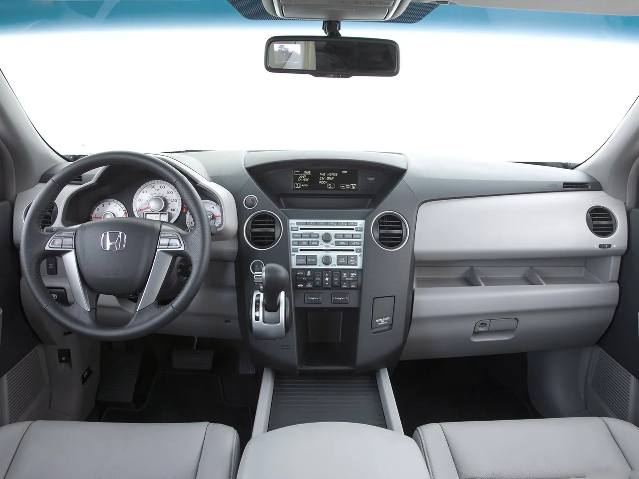Honda Pilot (2009) – interiér