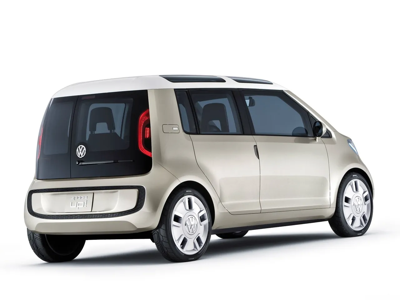Volkswagen Space Up Blue Concept (2007) - Rear Three-Quarter