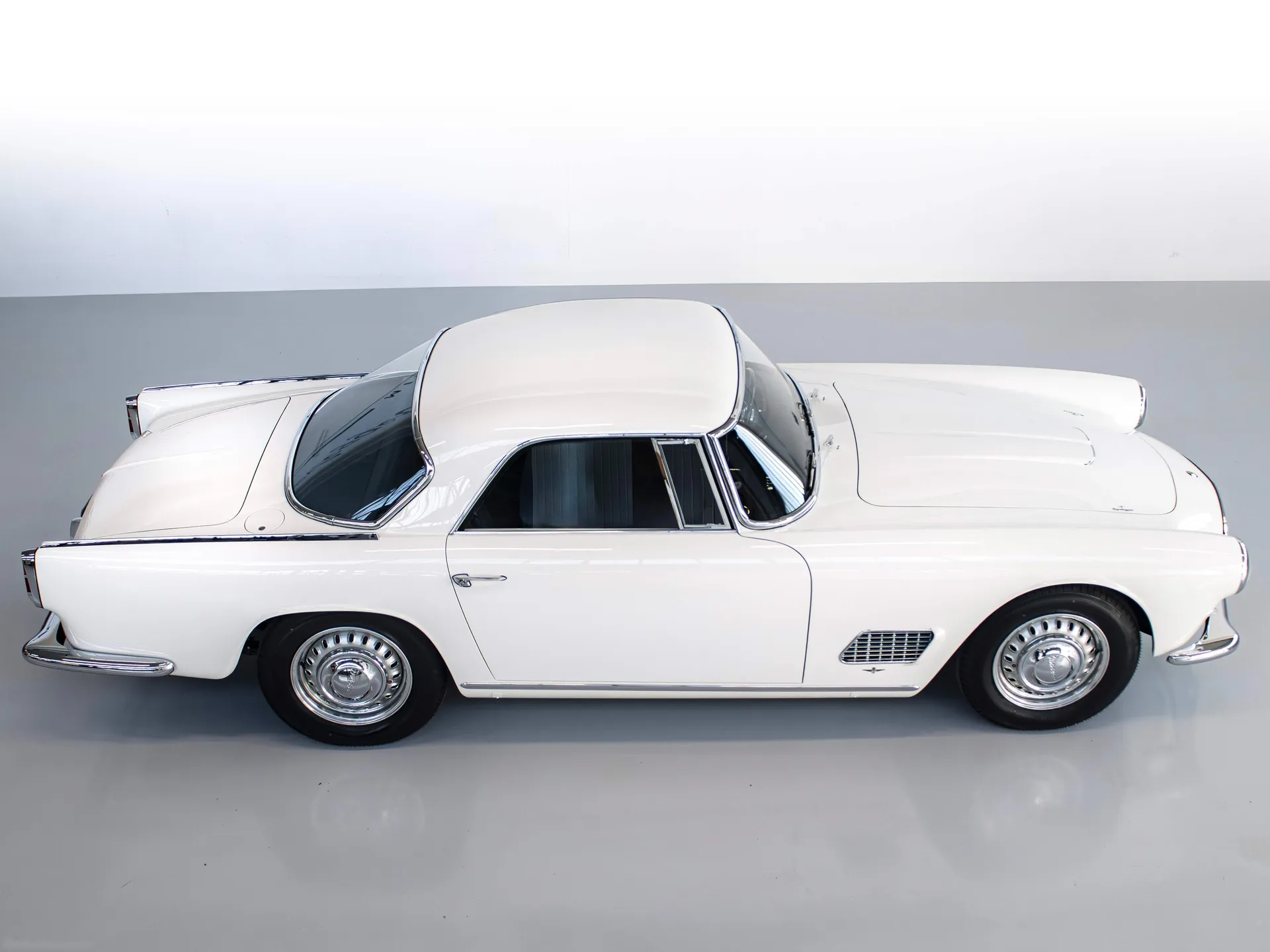 Maserati 3500 GT (1959) – boční profil