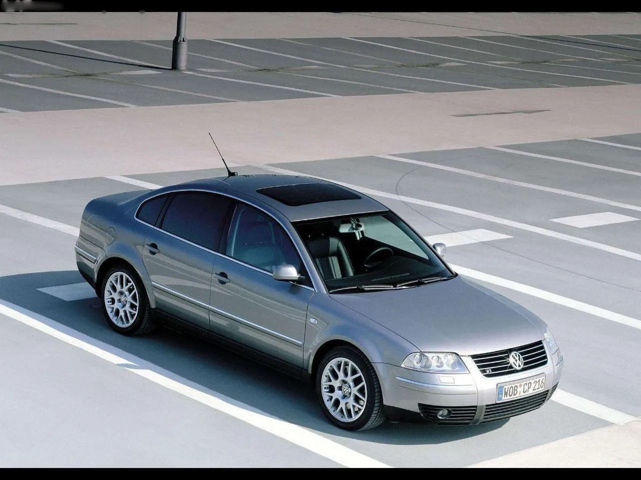 Volkswagen Passat W8 (2001)