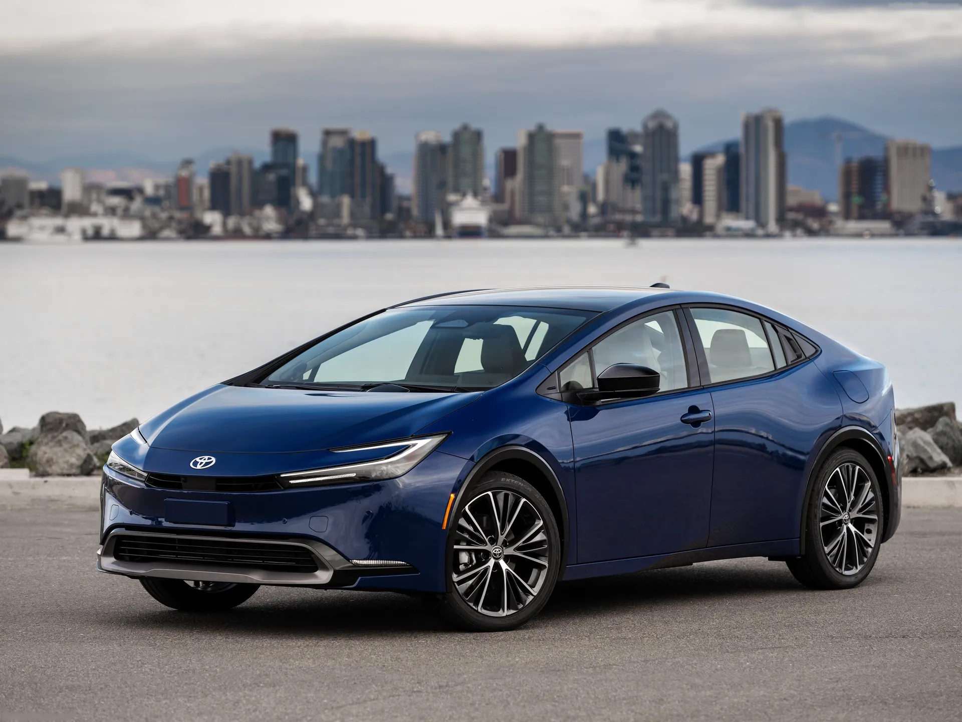 Toyota Prius [US] (2023)