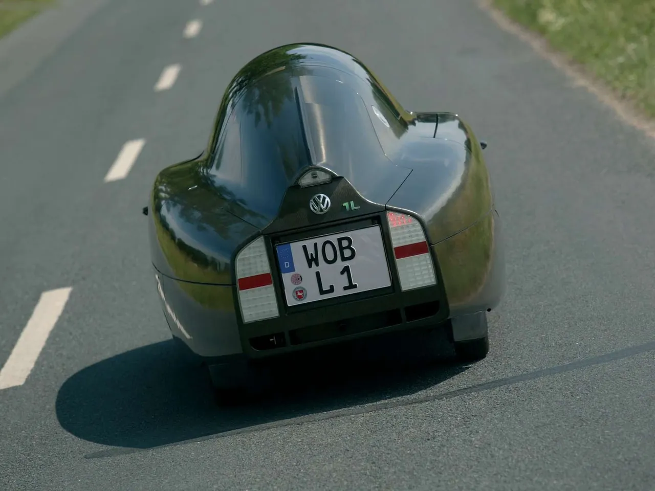 Volkswagen 1-Litre Car Concept (2003) - Rear