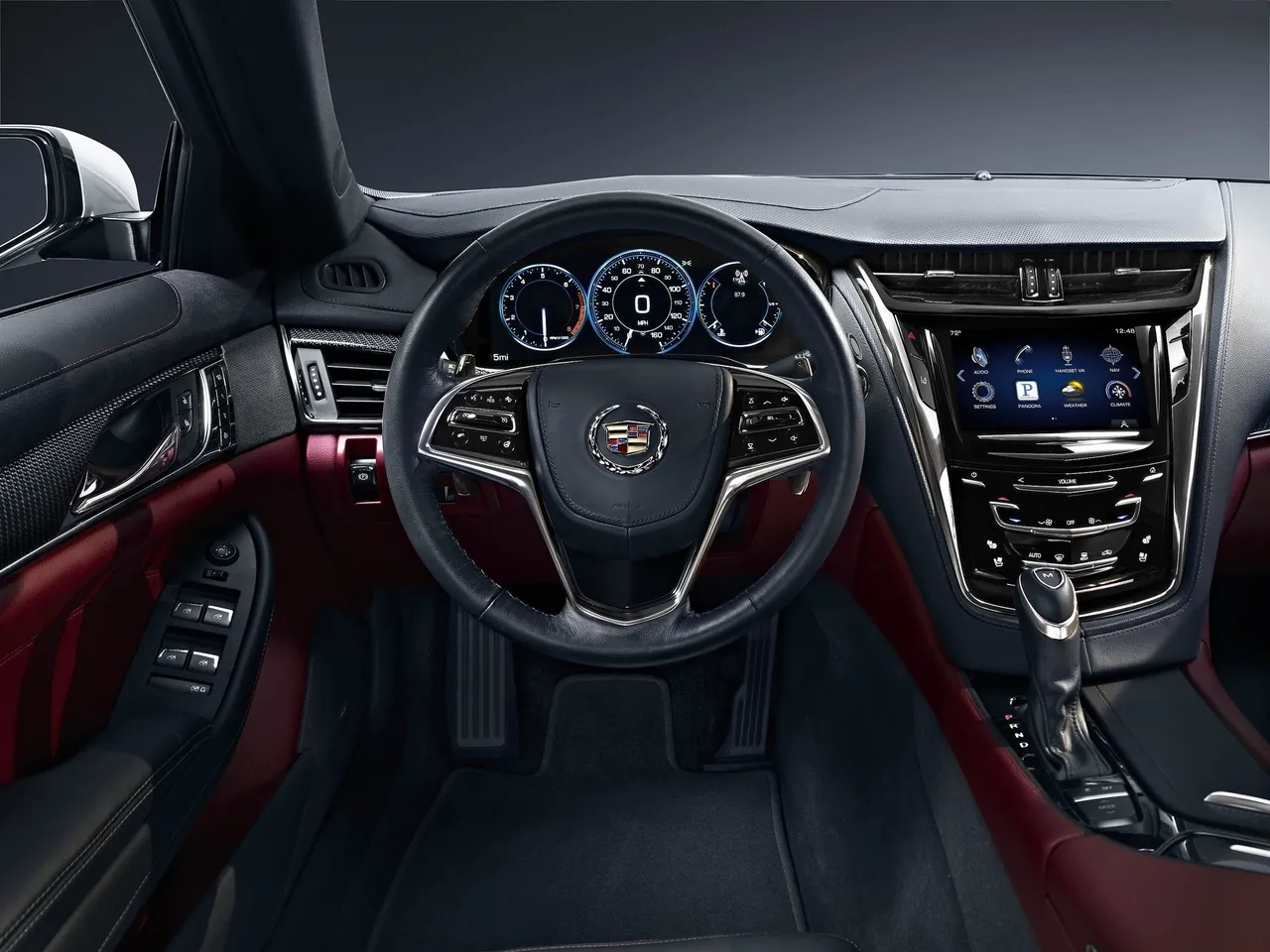 Cadillac CTS (2014) – interiér