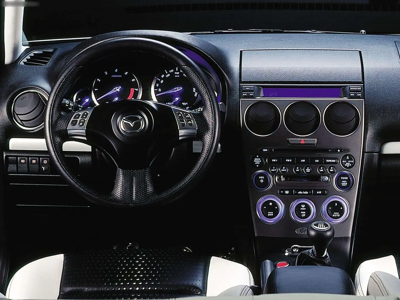 Mazda 6 MPS Concept (2002) – interiér