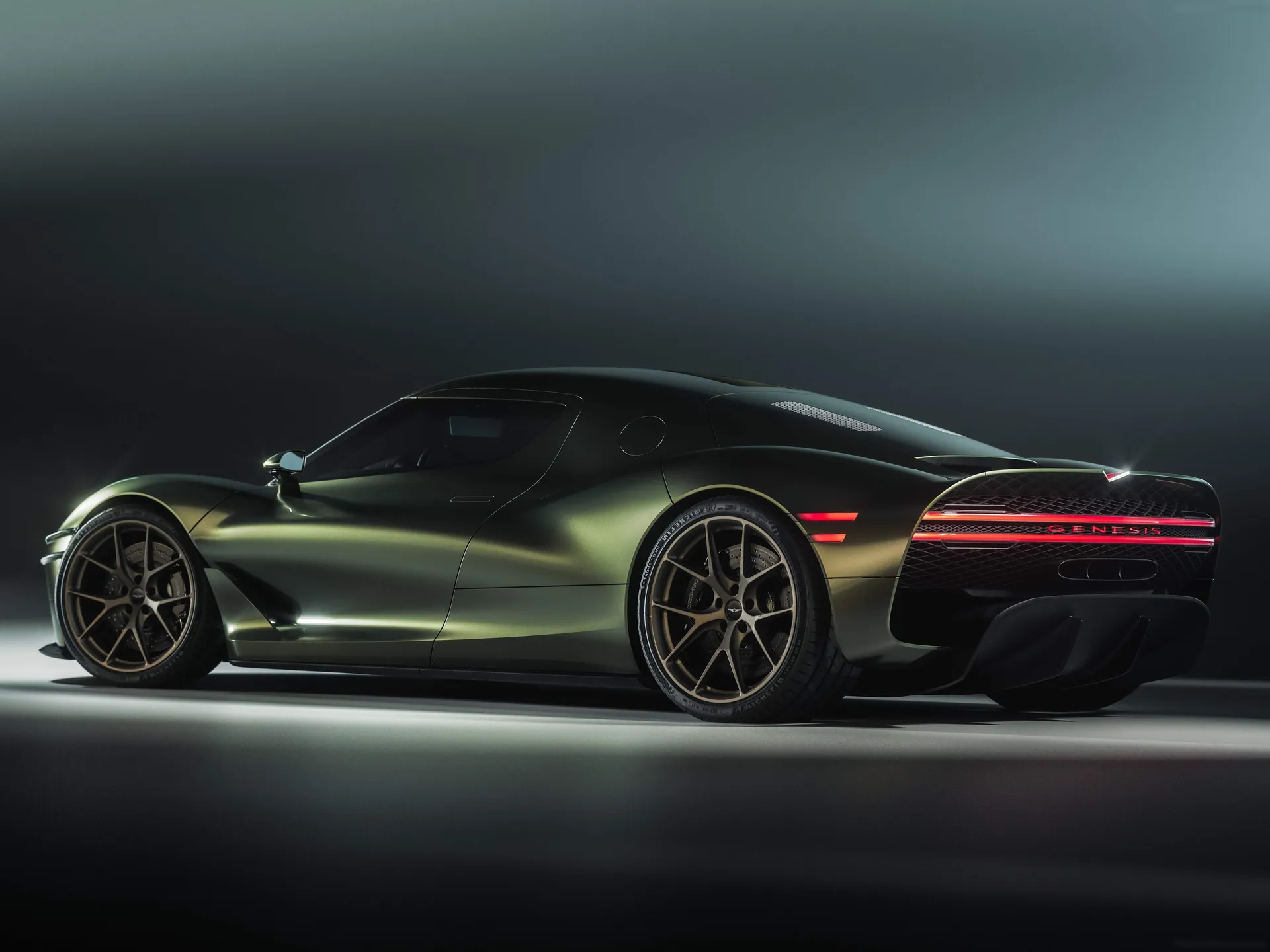 Genesis Magma GT Concept (2025) – zadní tříčtvrteční pohled