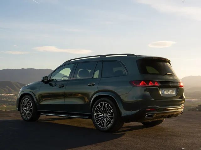 Mercedes-Benz GLS (2027)