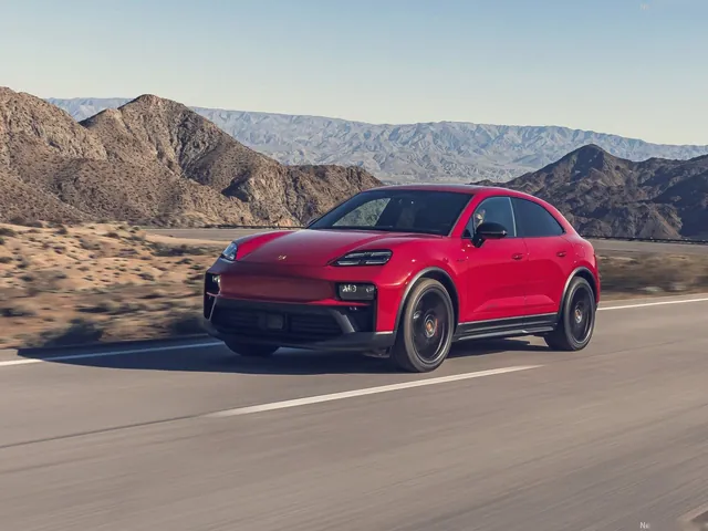 Porsche Macan GTS [US] (2026)