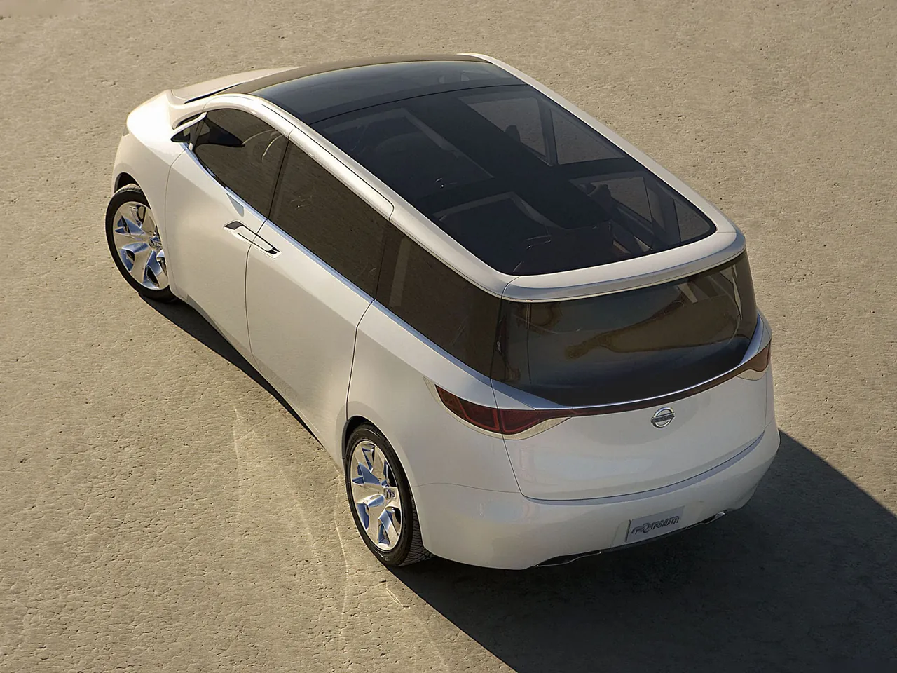 Nissan Forum Concept (2008) – zadní tříčtvrteční pohled