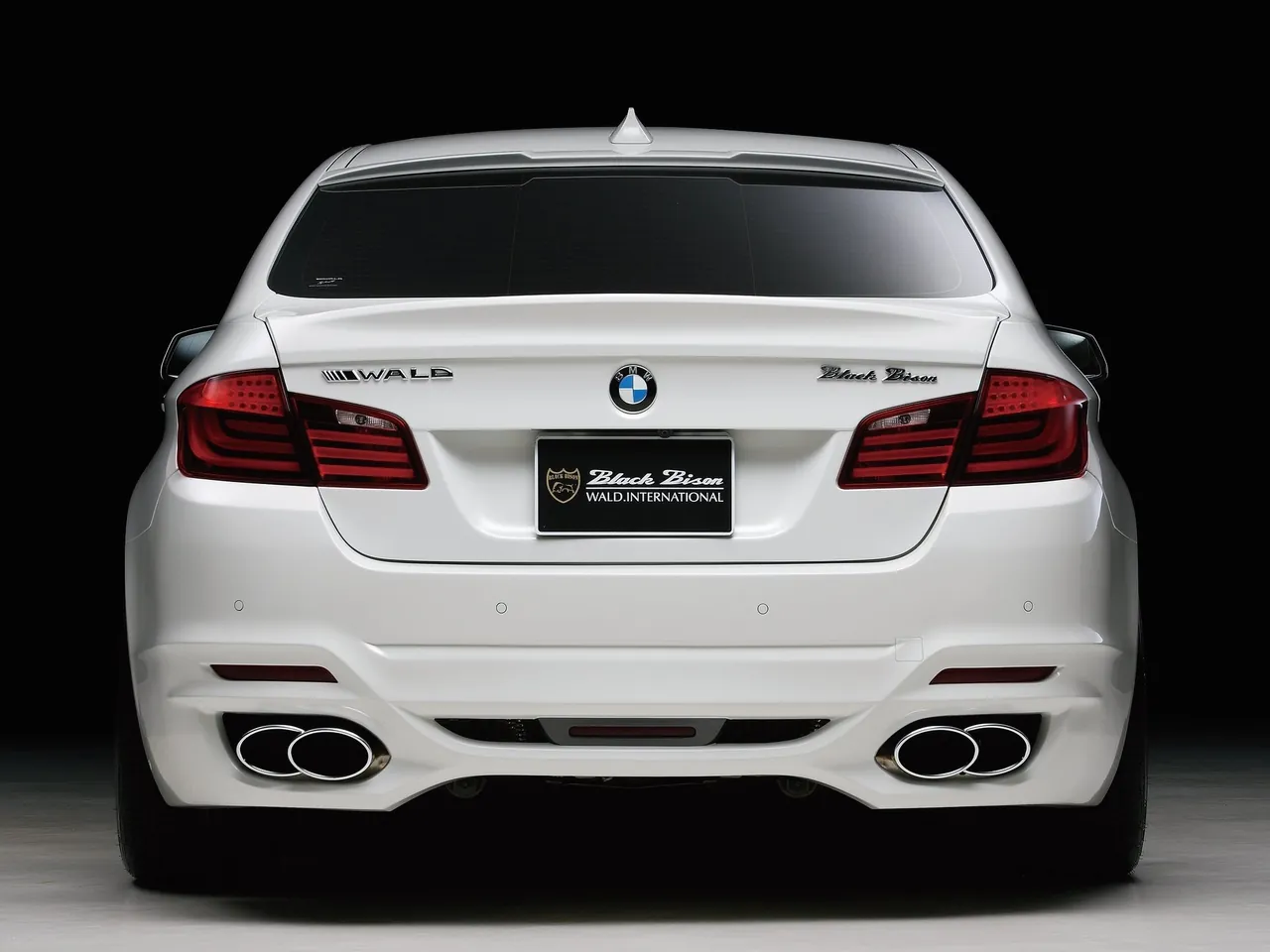 Wald BMW 5-Series F10 (2011) – zezadu