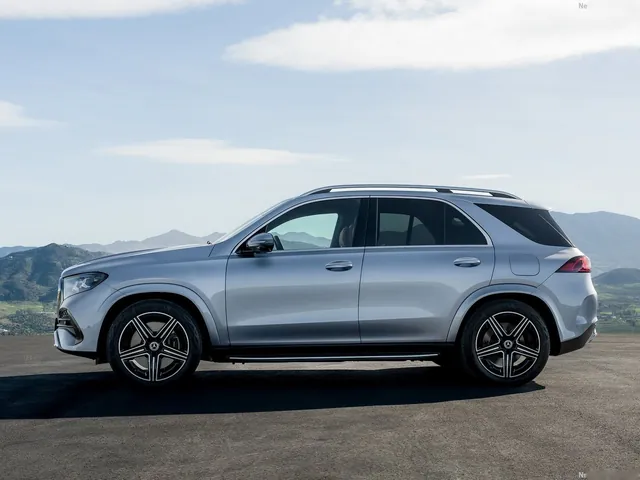 Mercedes-Benz GLE (2027)