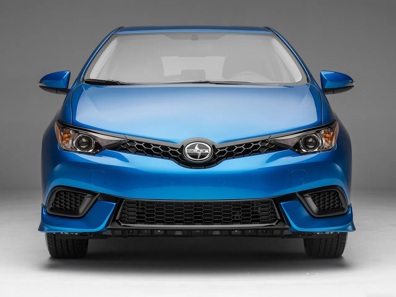 Scion iM (2016) – zepředu