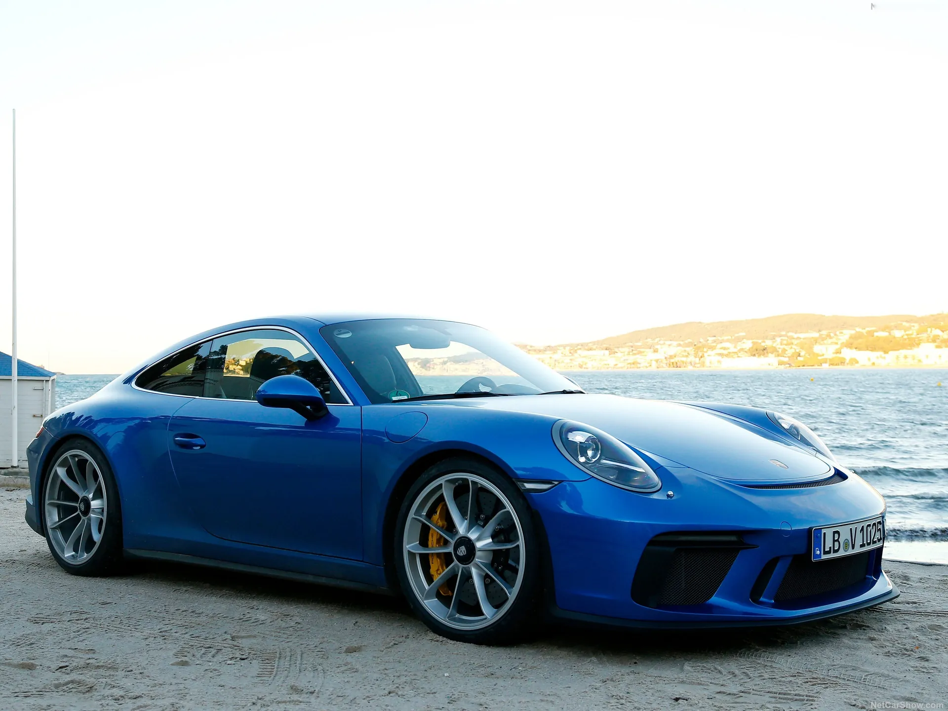 Porsche 911 GT3 Touring Package (2018)