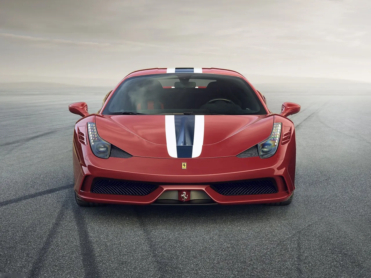 Ferrari 458 Speciale (2014) – zepředu