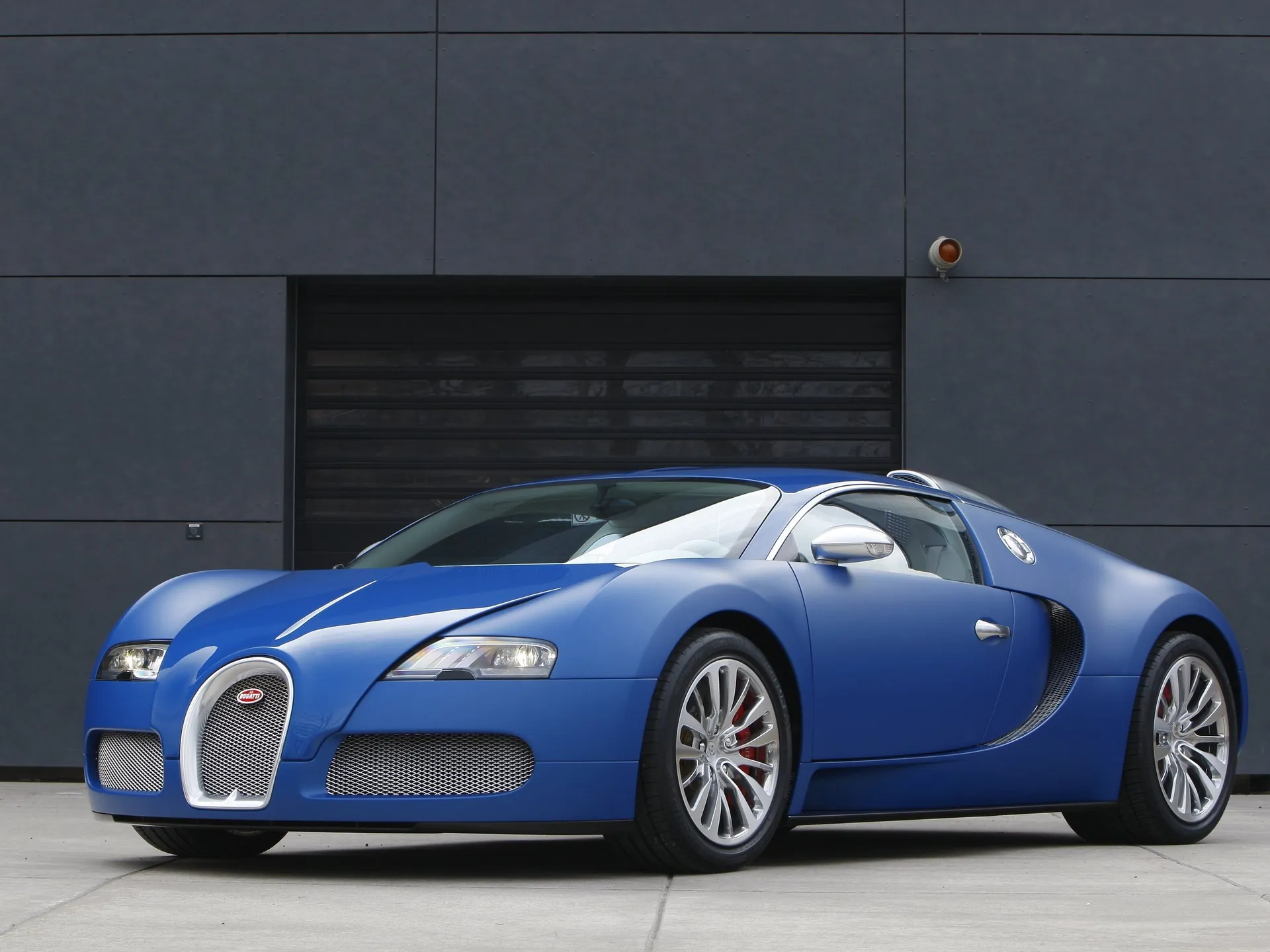 Bugatti Veyron Bleu Centenaire (2009)