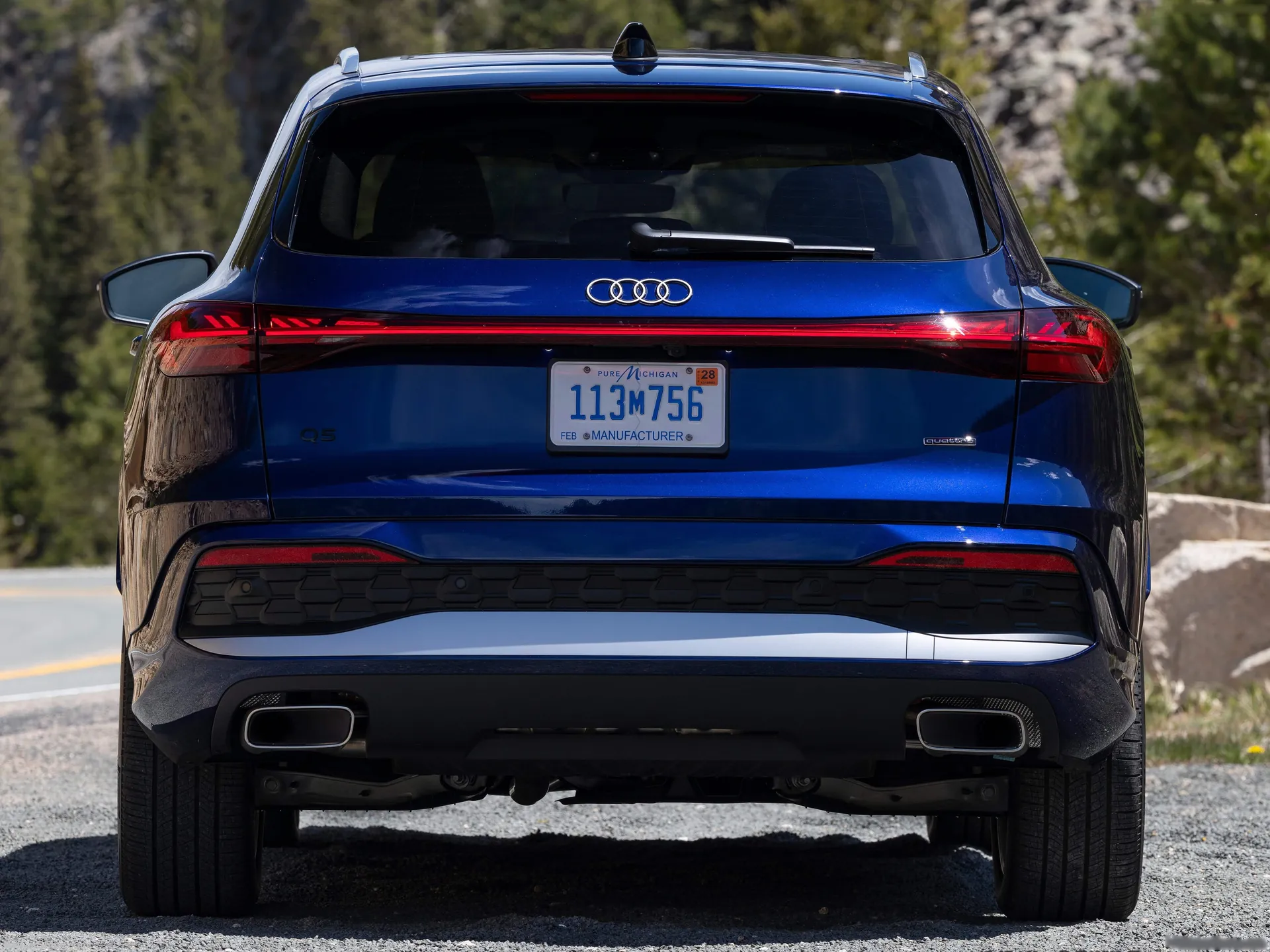 Audi Q5 [US] (2025) – zezadu
