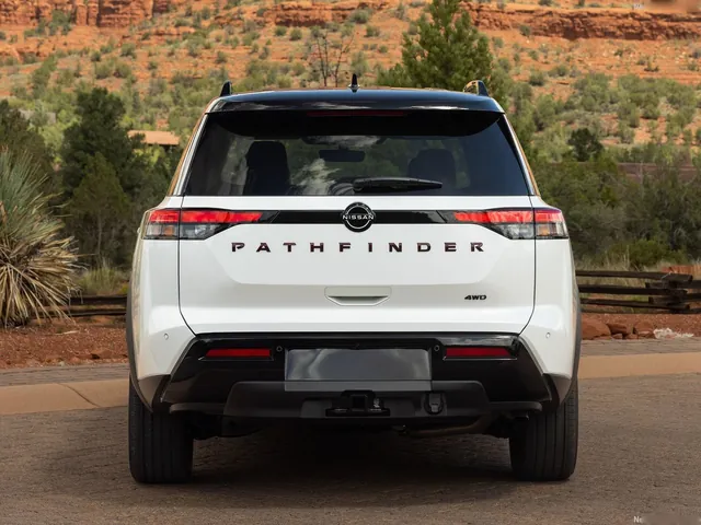 Nissan Pathfinder Special Edition (2027)