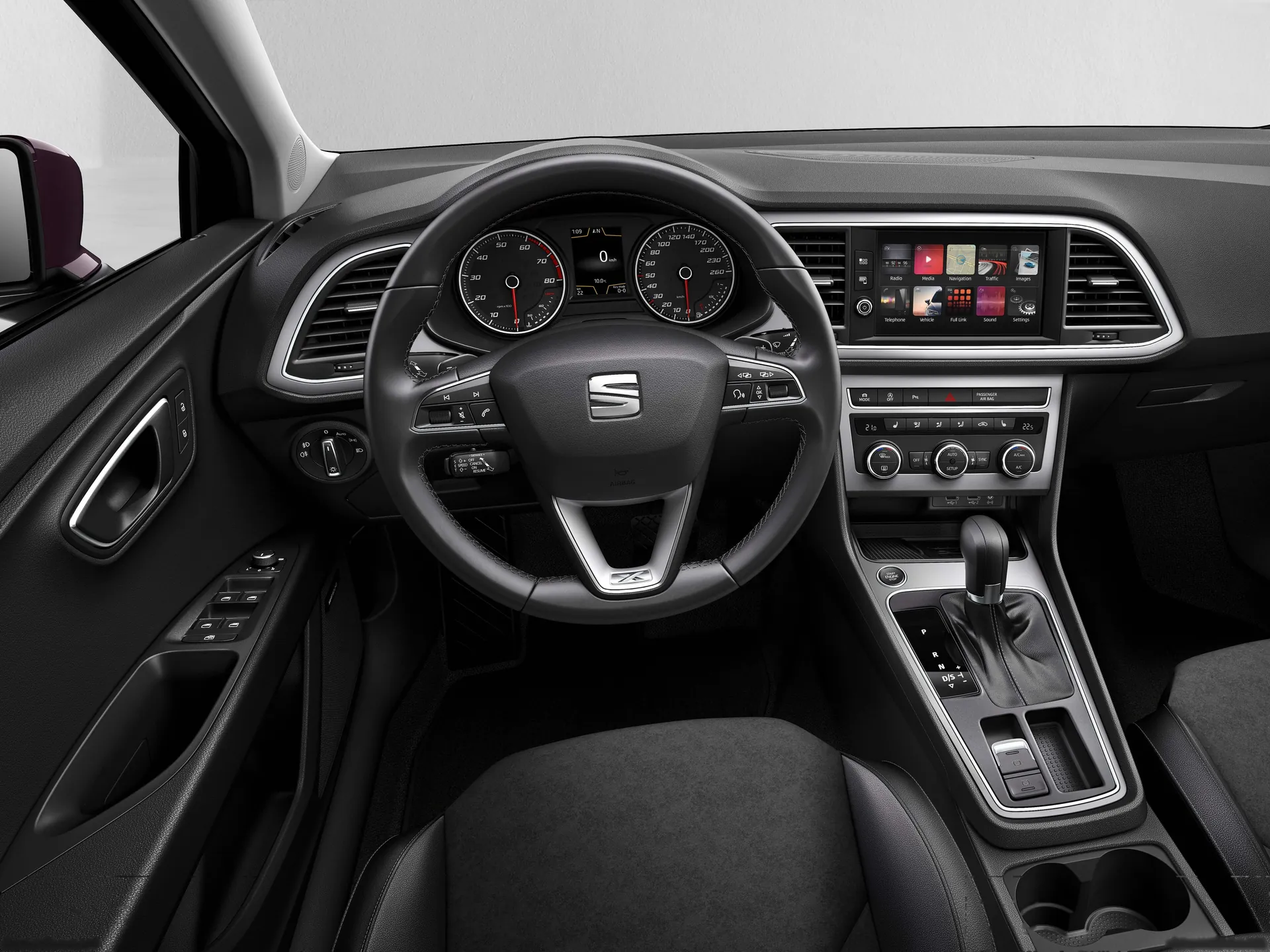 Seat Leon ST (2017) – interiér