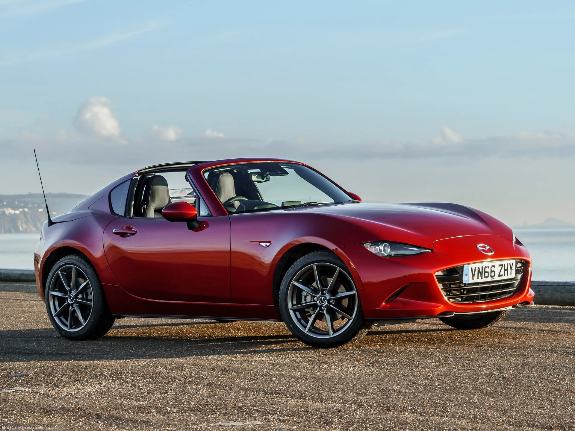 Mazda MX-5 RF [UK] (2017)