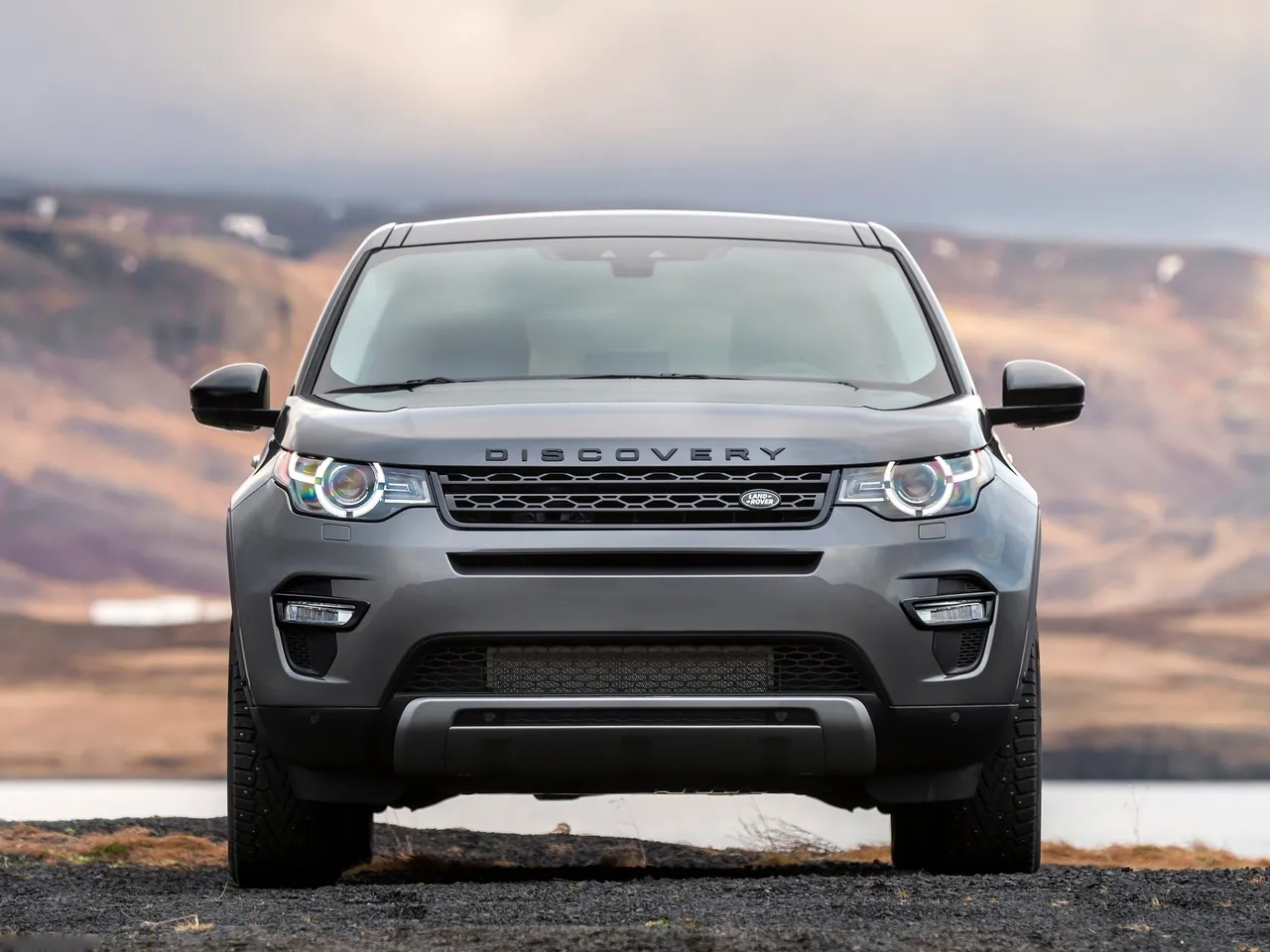 Land Rover Discovery Sport (2015) – zepředu