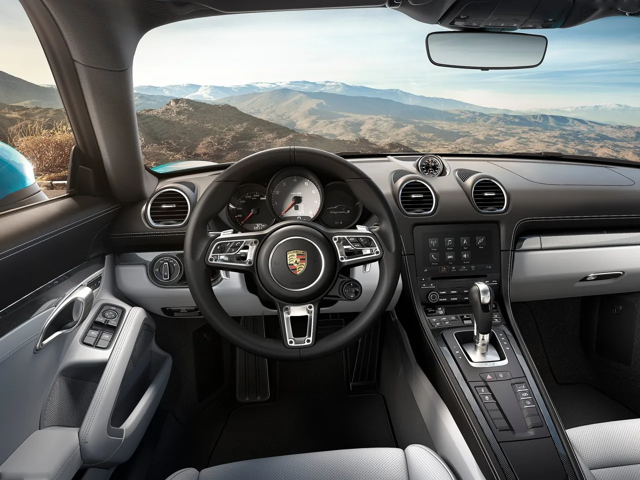 Porsche 718 Cayman (2017) – interiér