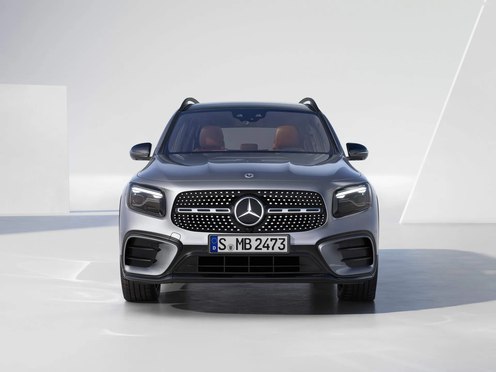 Mercedes-Benz GLB (2024) – zepředu