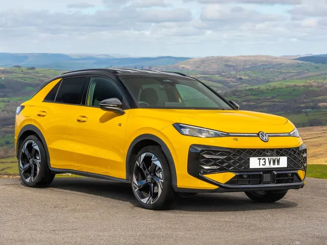 Volkswagen T-Roc [UK] (2026)