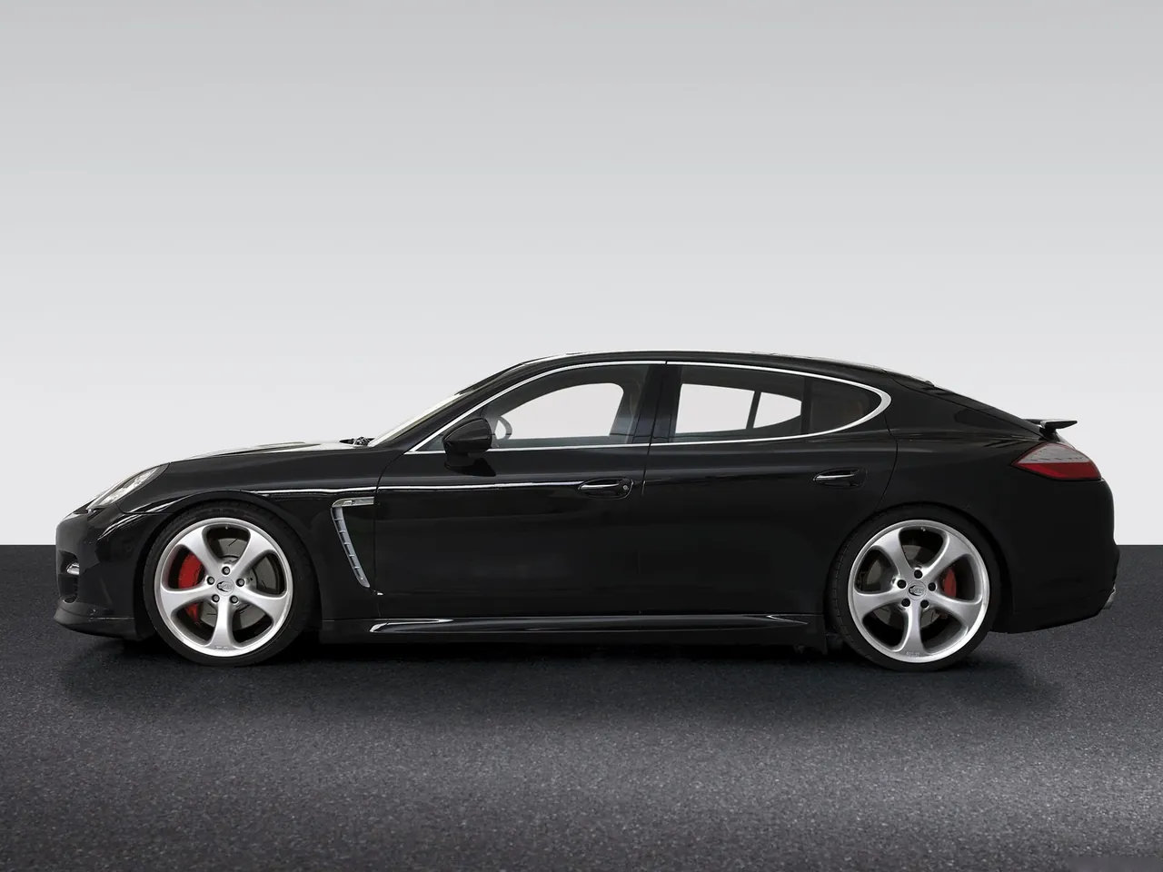 TechArt Porsche Panamera (2010) – boční profil