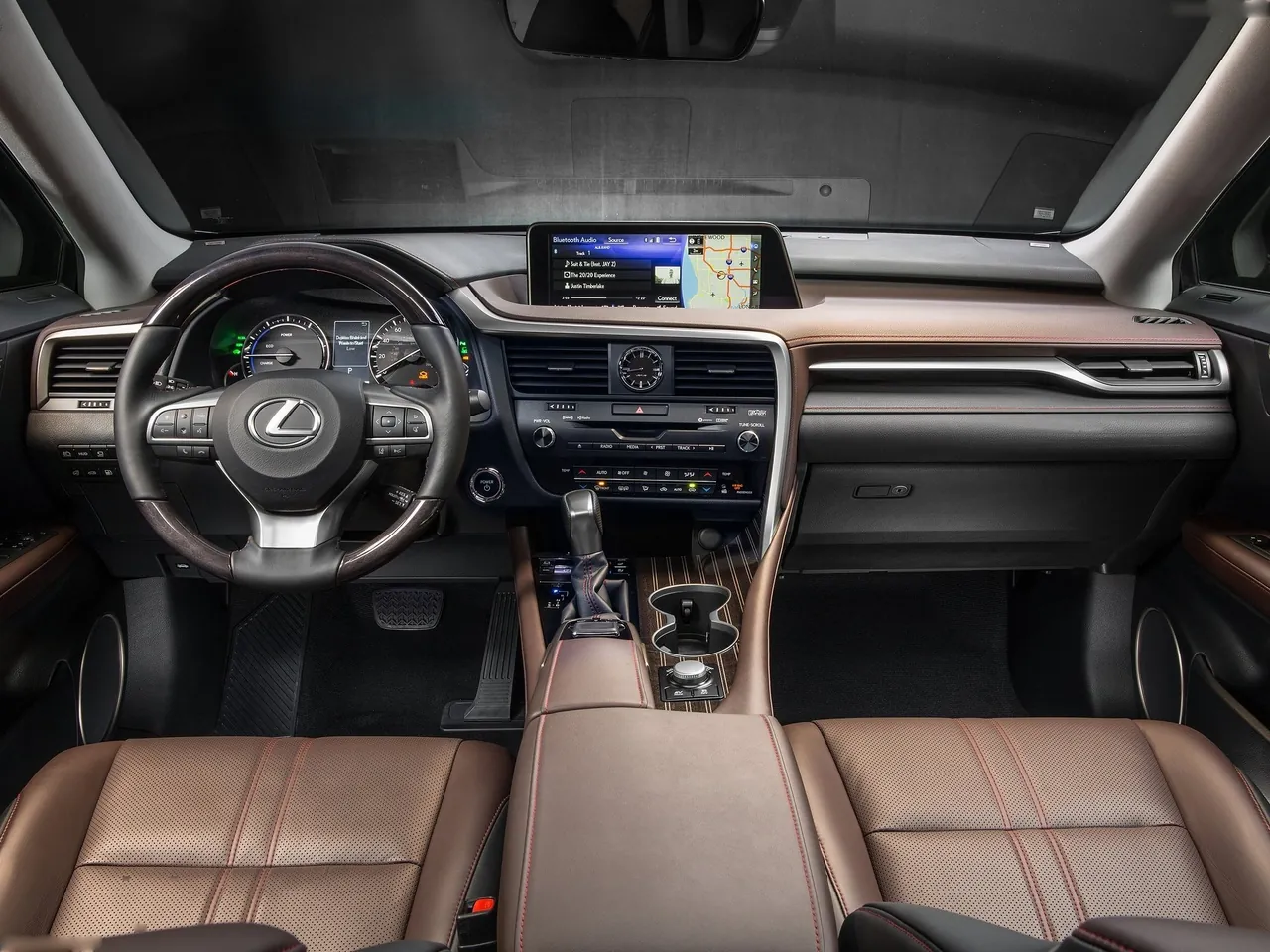 Lexus RX 450h (2016) – interiér