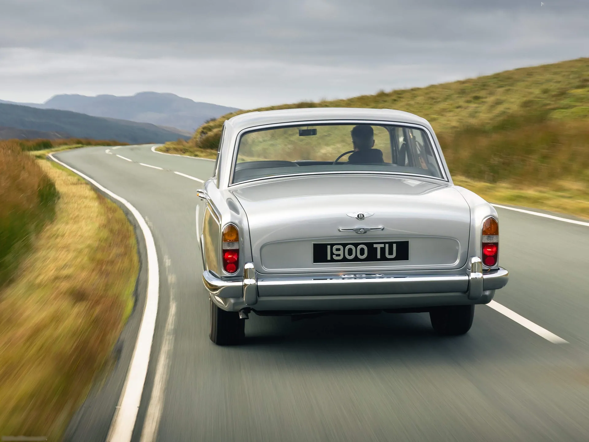 Bentley T-Series (1965) – zezadu