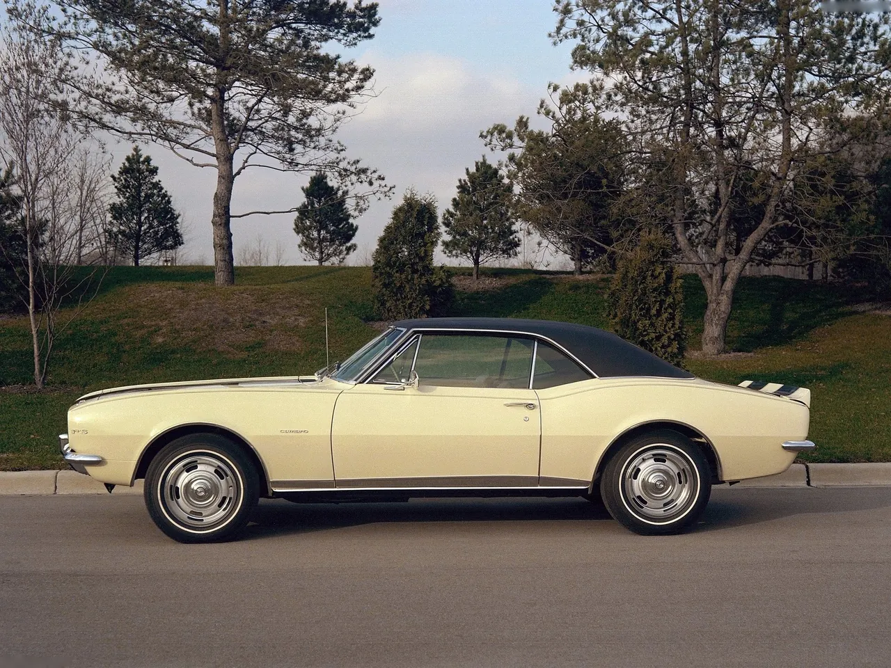 Chevrolet Camaro Z28 (1967) – boční profil