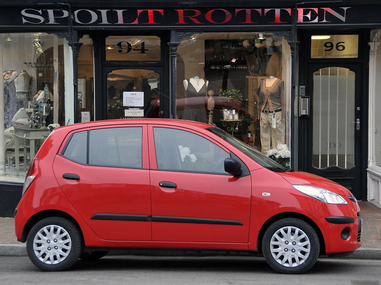 Hyundai i10 (2008) – boční profil