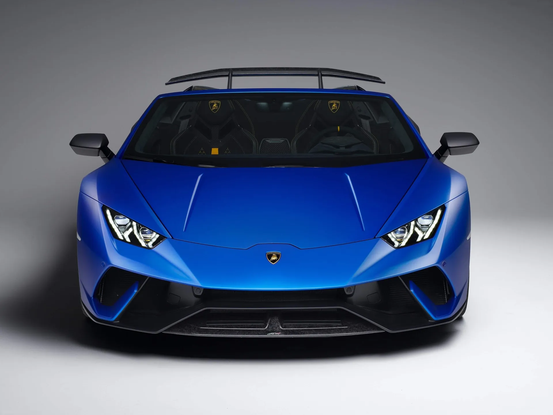 Lamborghini Huracan Performante Spyder (2019) – zepředu