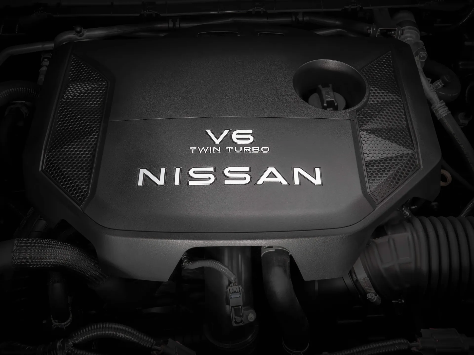 Nissan Armada (2025) – motorový prostor