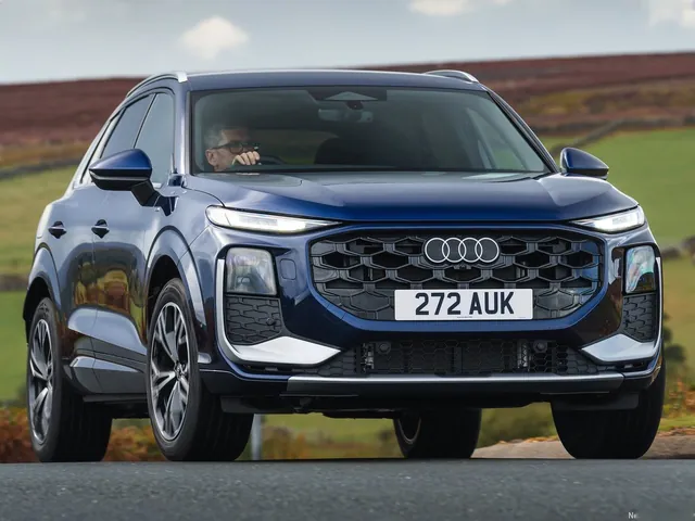 Audi Q3 SUV e-hybrid [UK] (2026)
