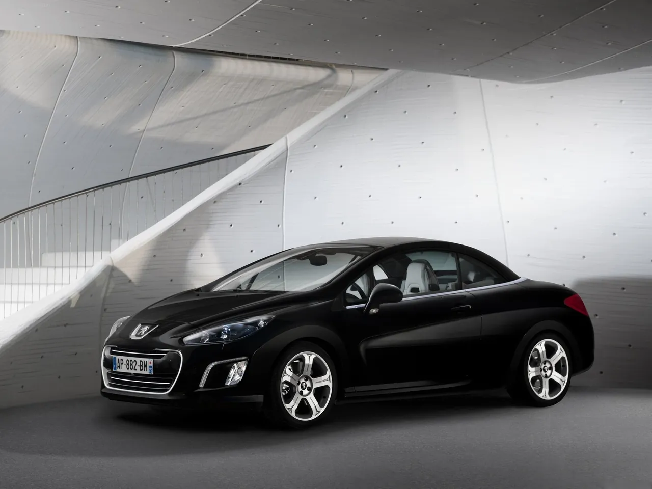 Peugeot 308 CC (2012)