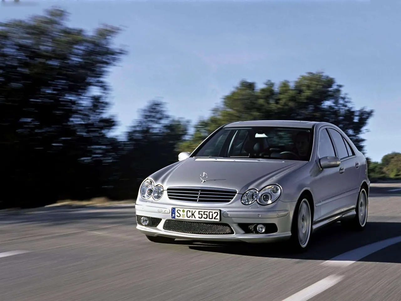 Mercedes-Benz C55 AMG (2004)