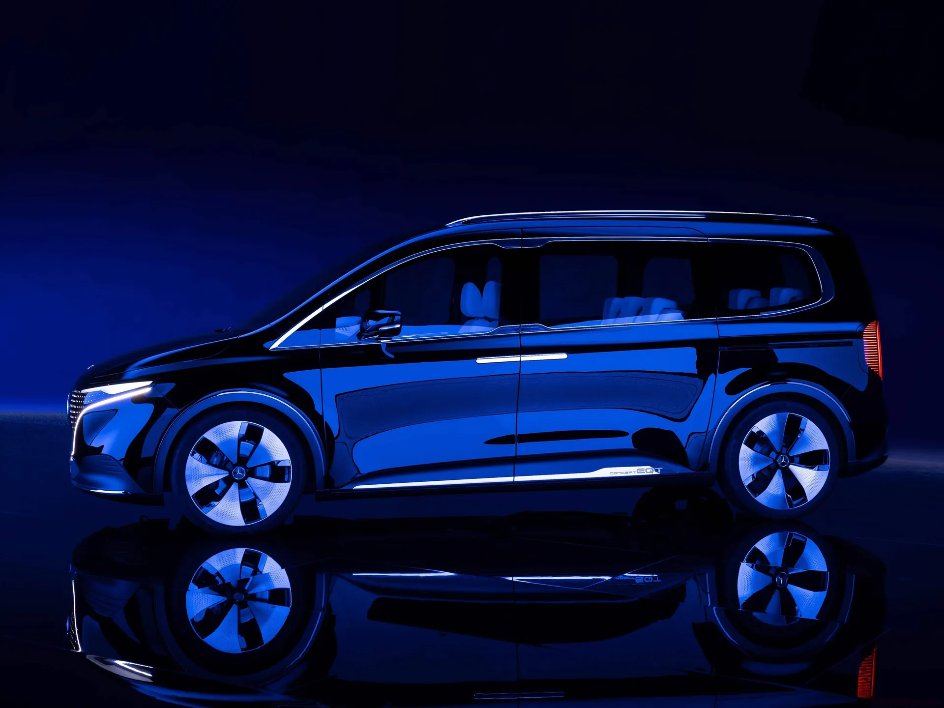 Mercedes-Benz EQT Concept (2021) - Side Profile