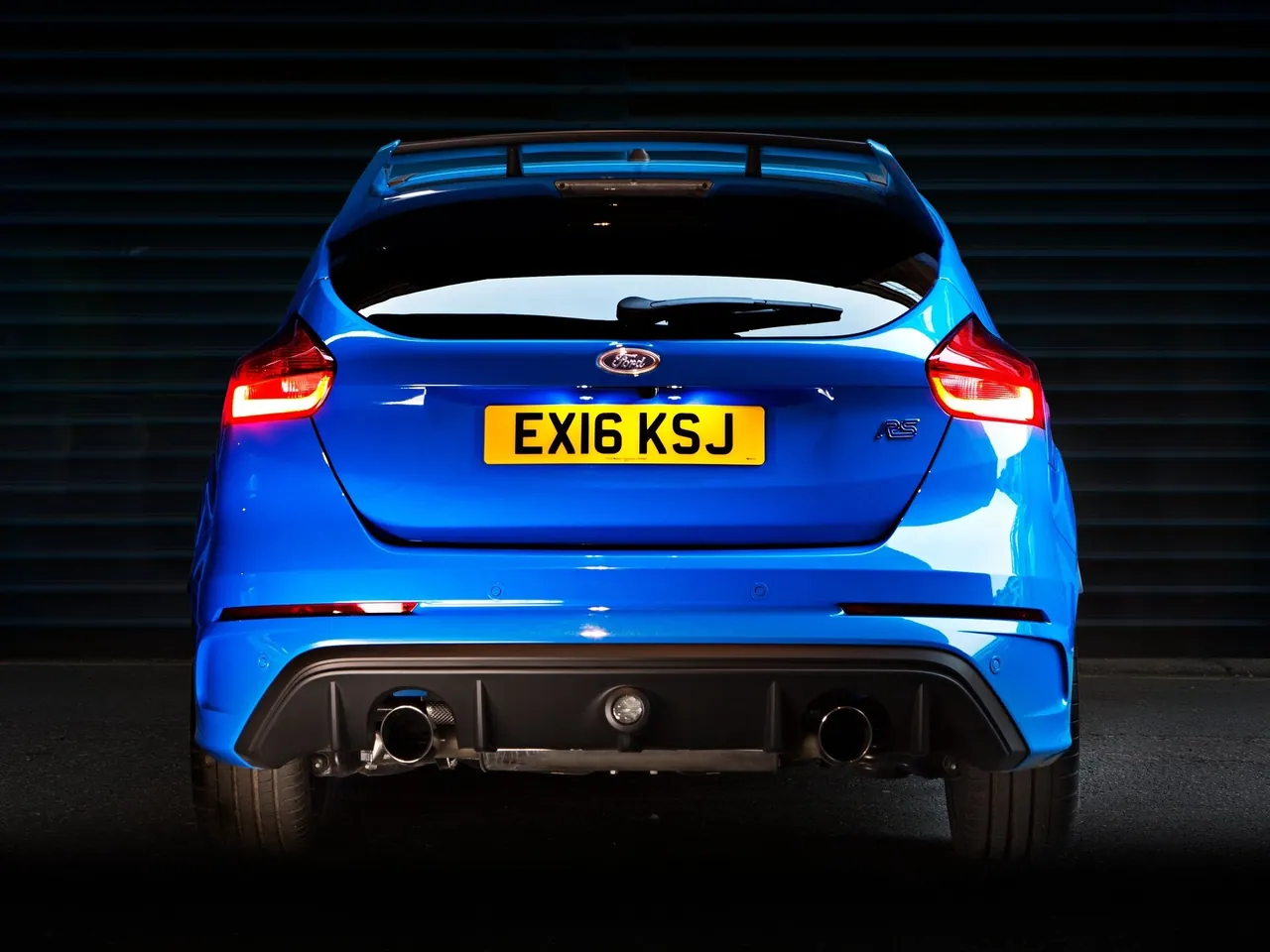 Ford Focus RS (2016) – zezadu