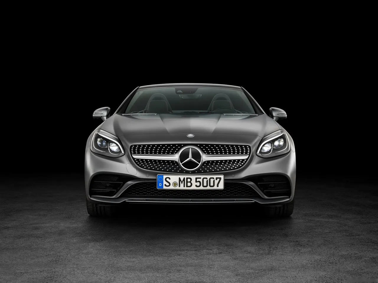 Mercedes-Benz SLC (2017) – zepředu