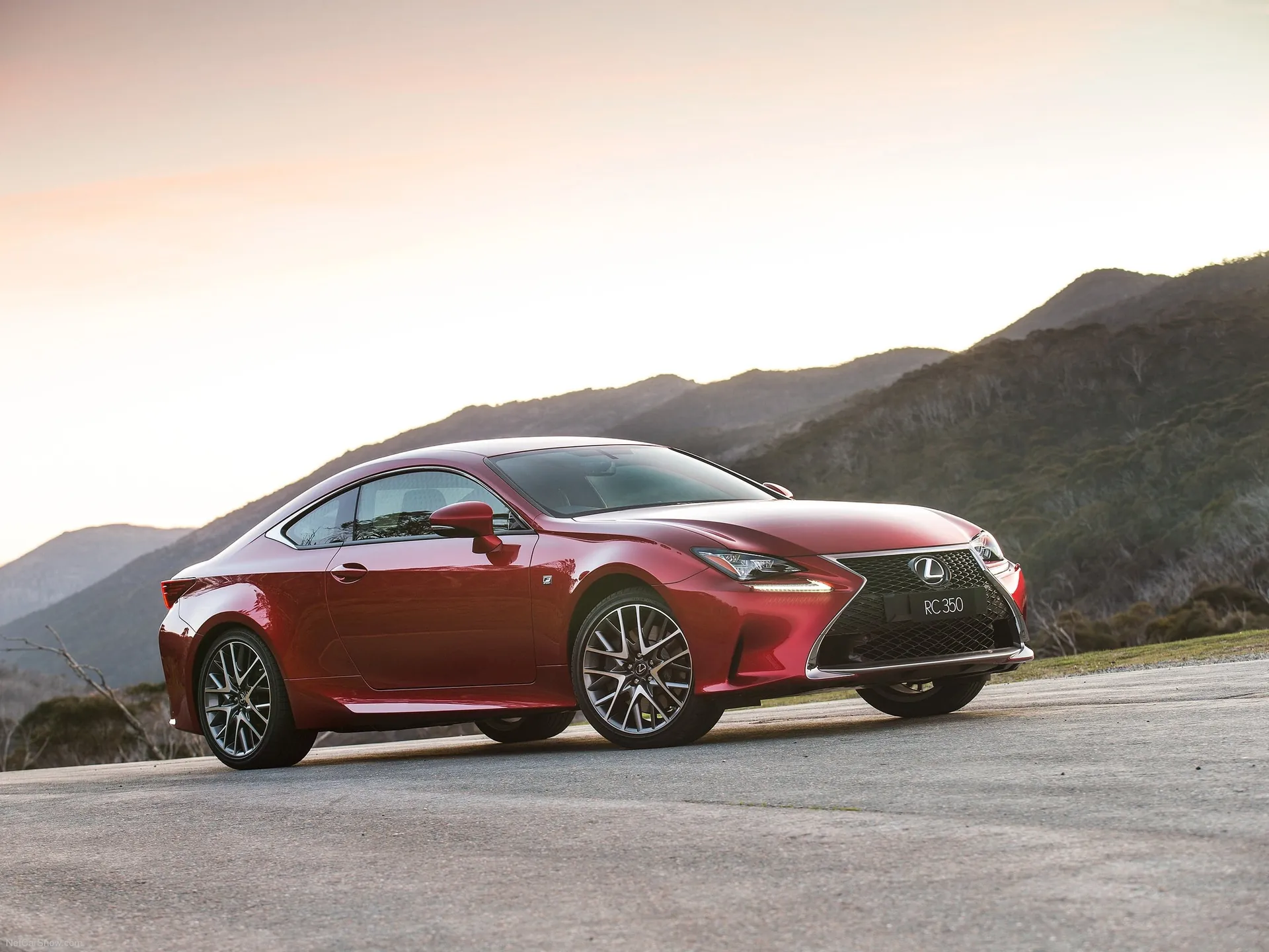 Lexus RC (2015)
