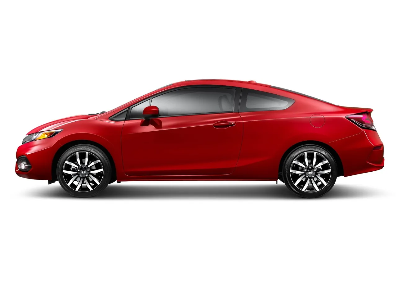 Honda Civic Coupe (2014) – boční profil