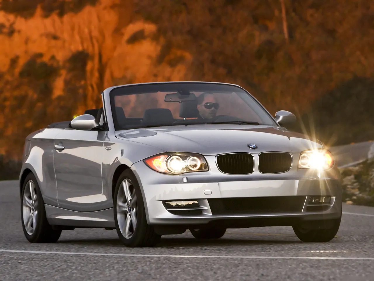 BMW 128i Convertible (2008)