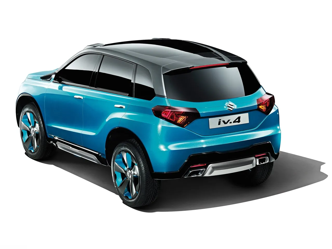Suzuki iV-4 Concept (2013) – zadní tříčtvrteční pohled