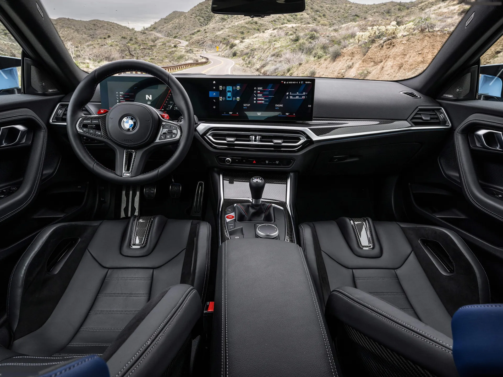 BMW M2 Zandvoort Blau (2023) - Interior