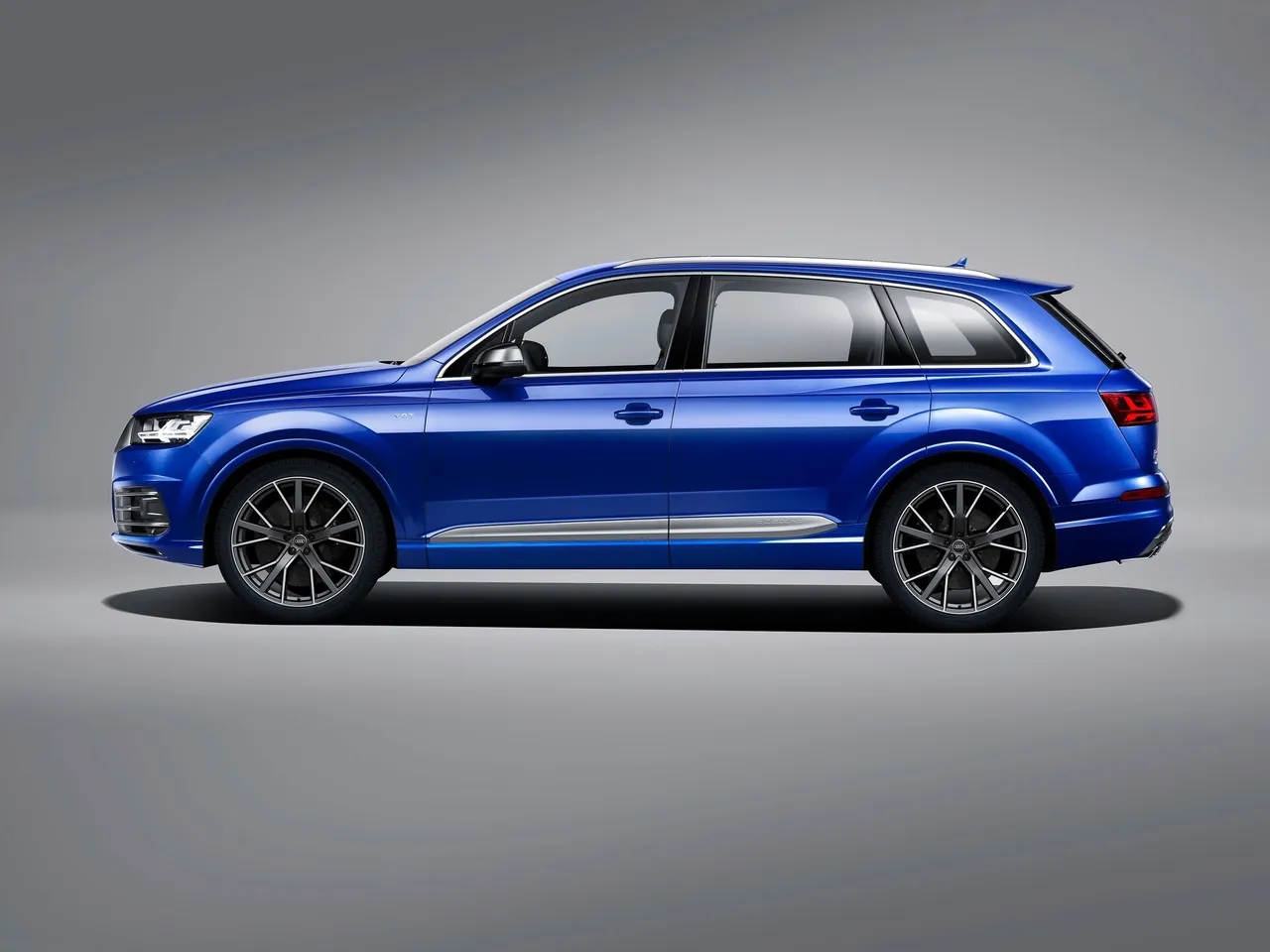 Audi SQ7 TDI (2017) – boční profil