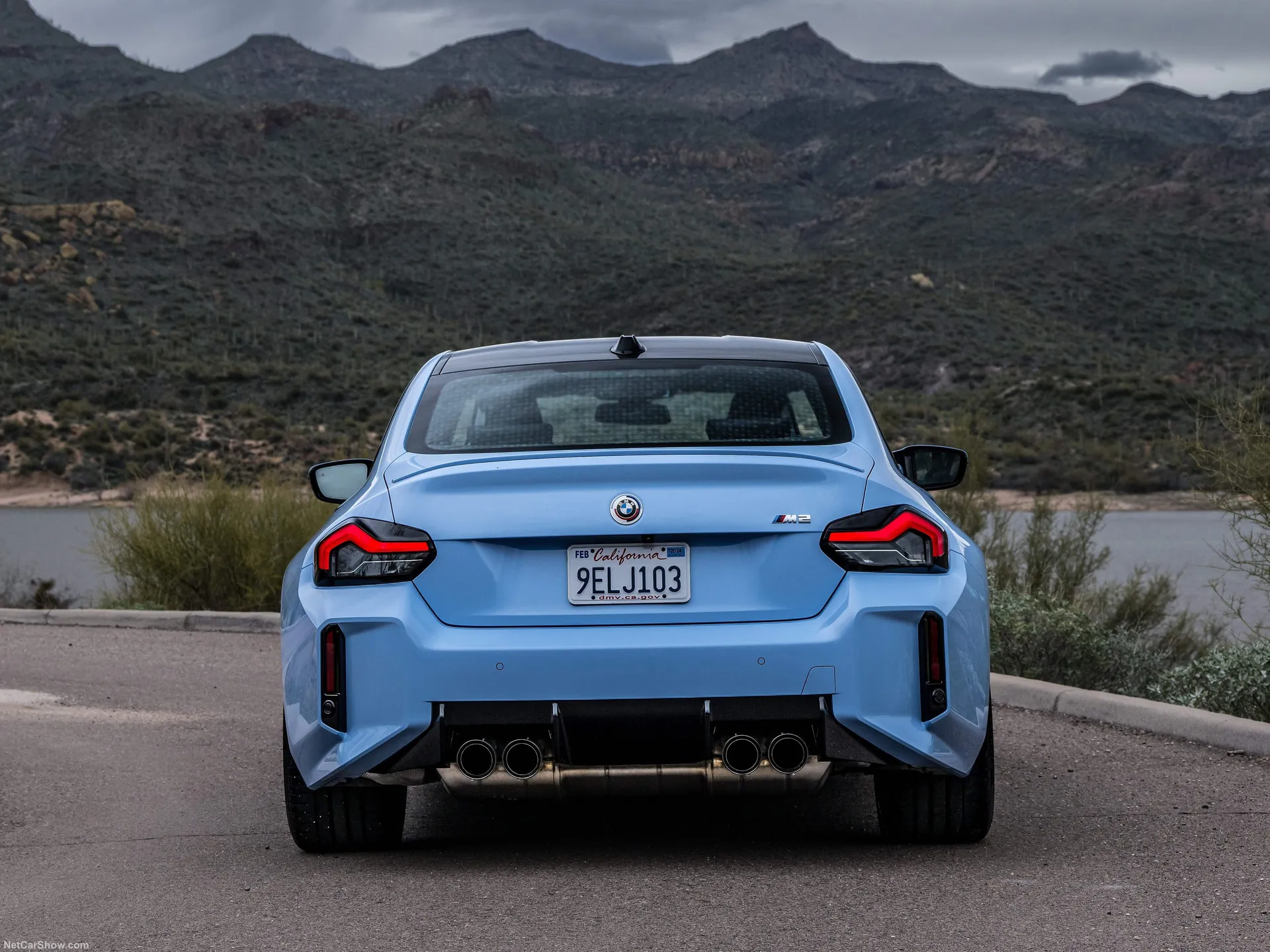 BMW M2 Zandvoort Blau (2023) - Rear