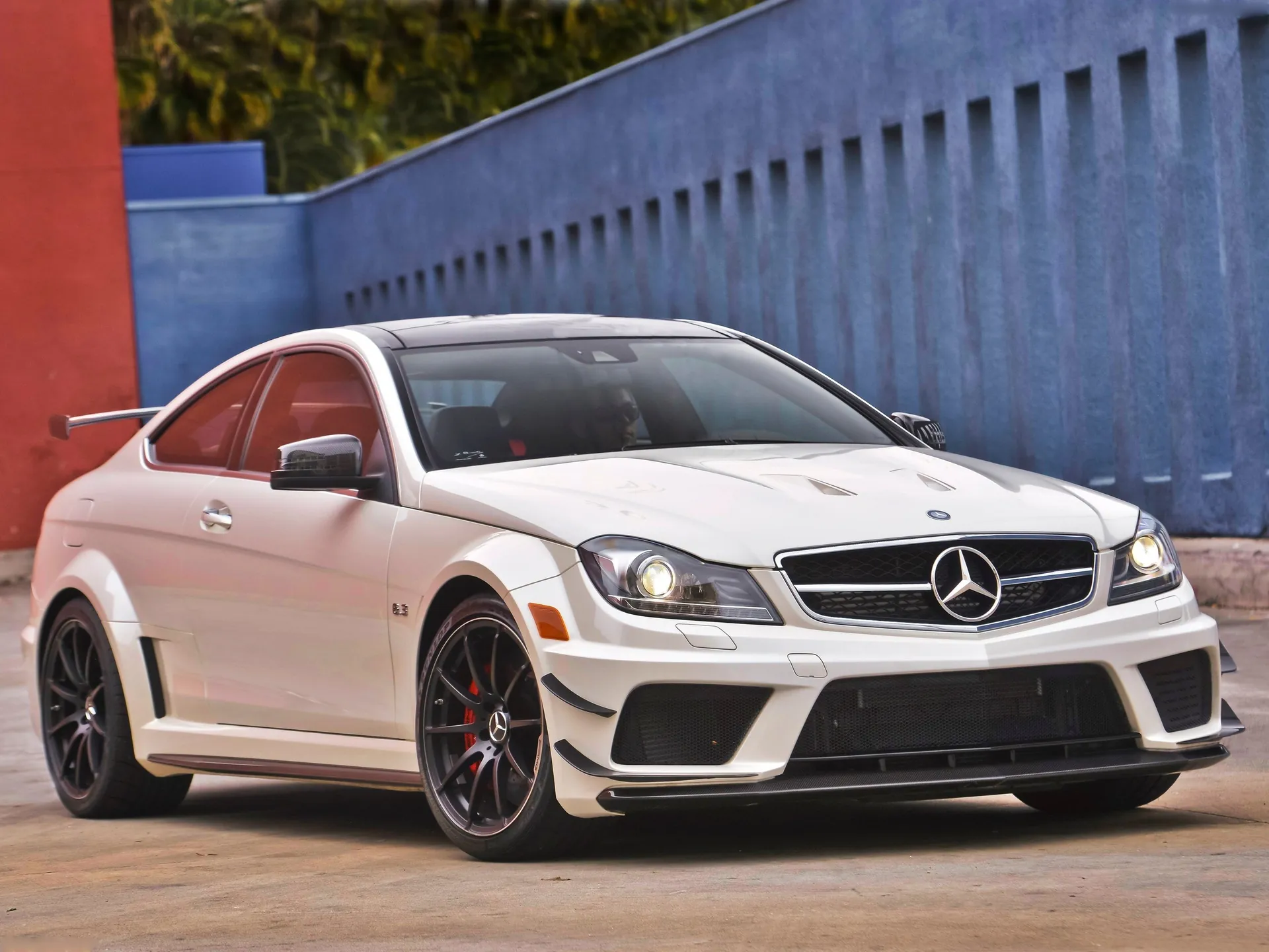 Mercedes-Benz C63 AMG Coupe Black Series (2012)