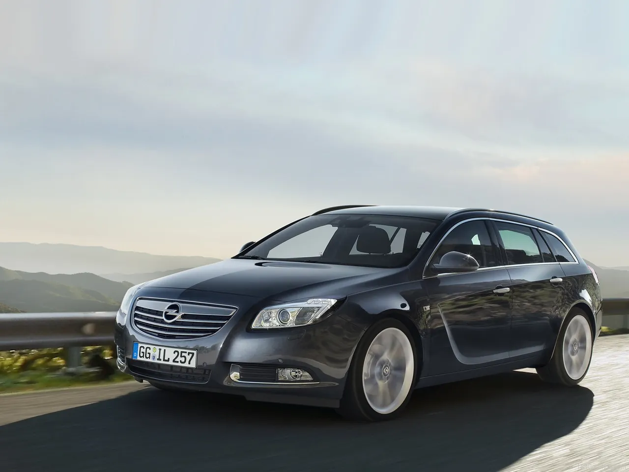 Opel Insignia Sports Tourer (2010)