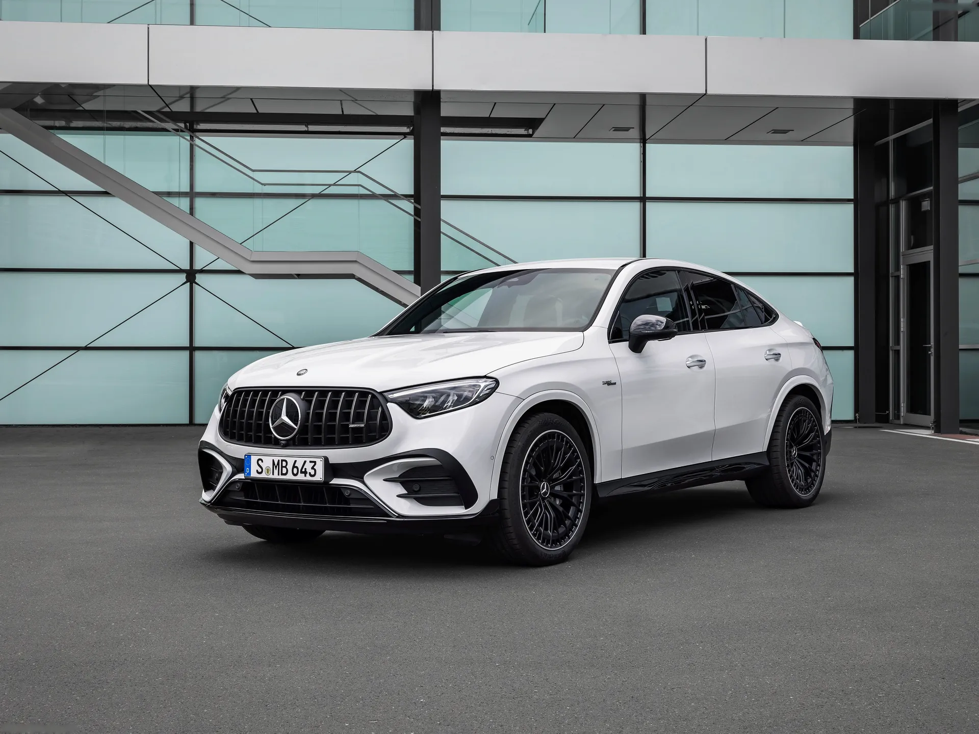 Mercedes-Benz GLC43 AMG Coupe (2024)
