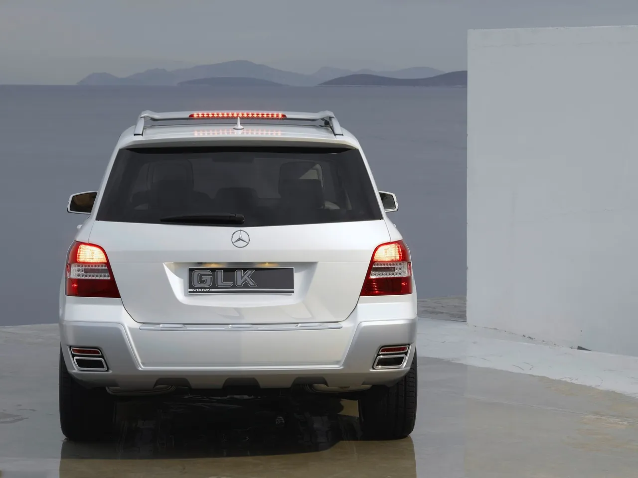 Mercedes-Benz GLK Freeside Concept (2008) - Rear